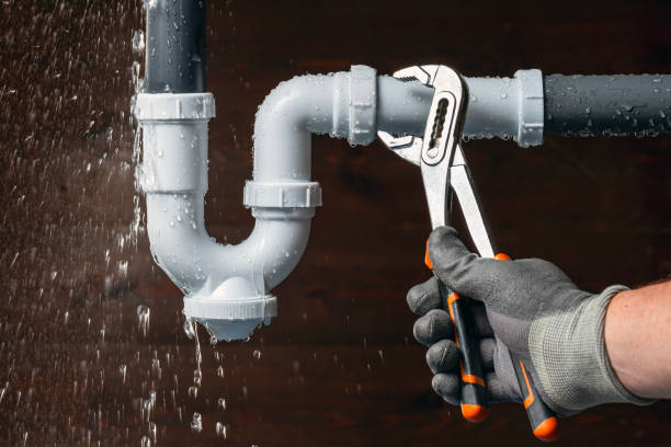 Professional Leak Detection technician working in Milroy, PA